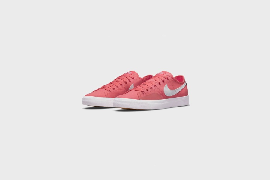 Sneakers * | Nike Sb Blzr Court (Pink Salt/White-Pink Salt)