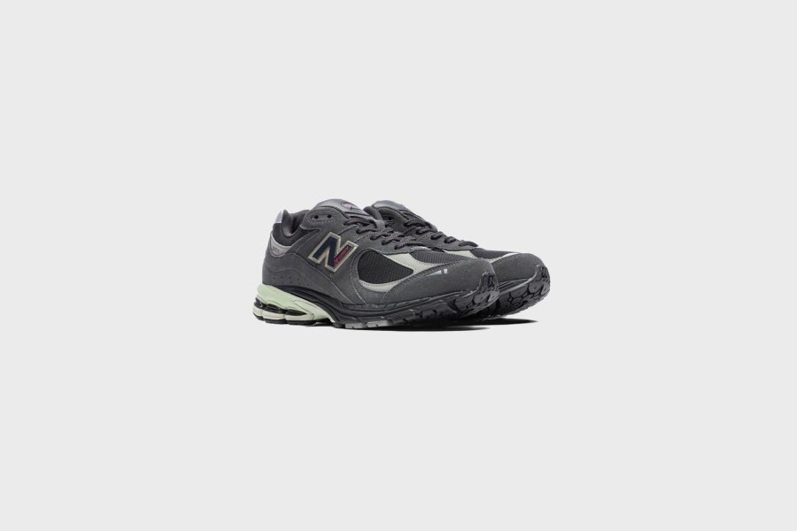 Sneakers * | New Balance M2002Rgv (Grey/Pink)