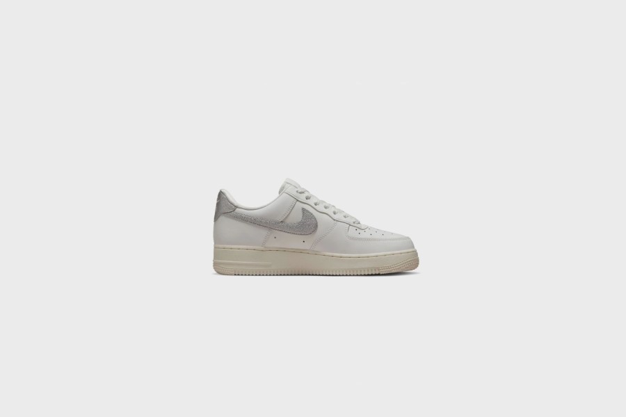 Sneakers * | Wmns Nike Air Force 1 '07 Ess Trnd (Summit White/Metallic Silver)