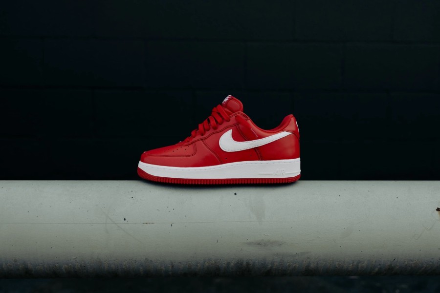 Sneakers * | Nike Air Force 1 Low Retro Qs (University Red/White)