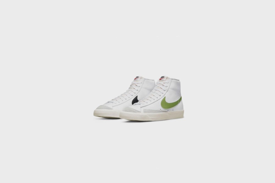 Sneakers * | Nike Blazer Mid '77 Vntg (White/Chlorophyll-Black-Sail)