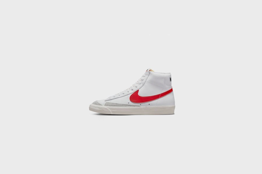 Sneakers * | Nike Blazer Mid '77 Vntg (White/Habanero Red-Medium Blue)