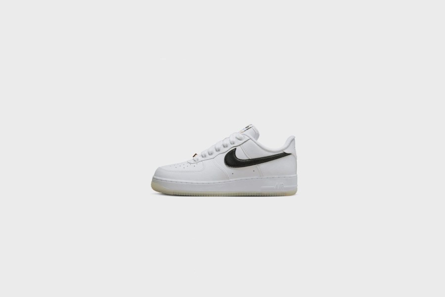 Sneakers * | Nike Air Force 1 '07 Prm (White/Black-Metallic Gold)