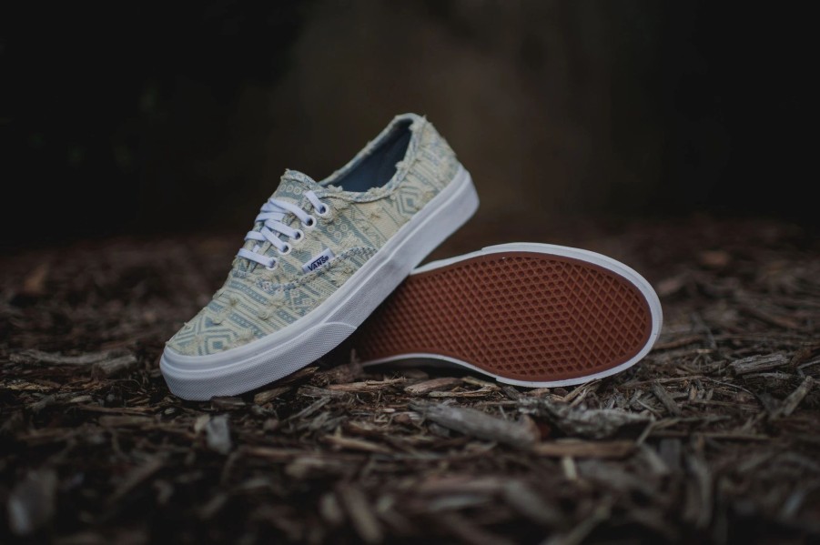 Sneakers * | Wmns Vans Authentic Slim Frayed Native (True White)