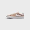 Sneakers * | Nike Sb Zoom Blazer Low Pro Gt (Bio Beige/White-Gym Red-White)