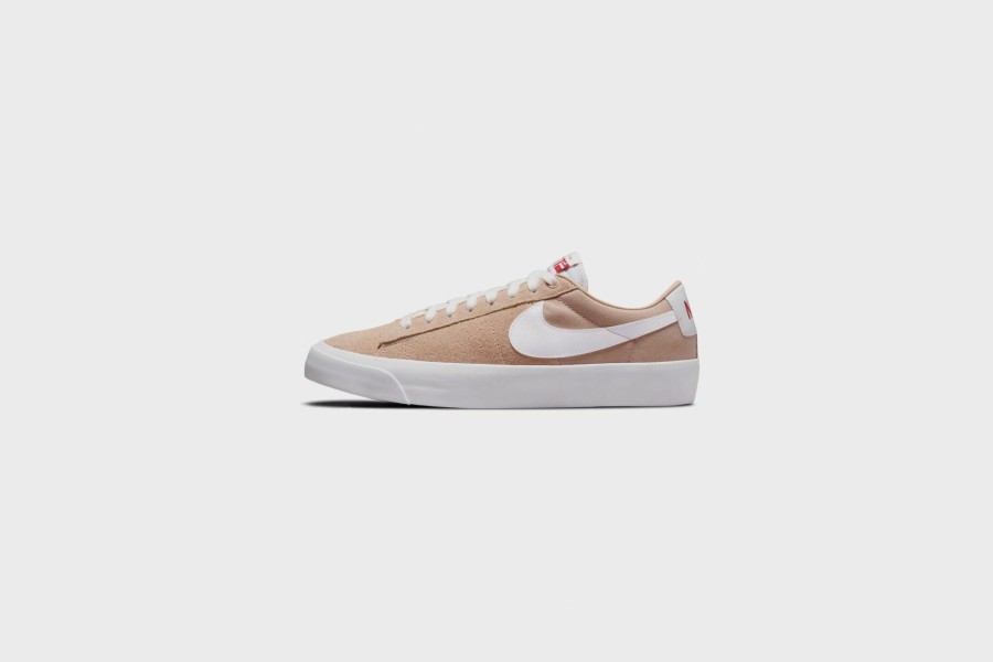 Sneakers * | Nike Sb Zoom Blazer Low Pro Gt (Bio Beige/White-Gym Red-White)