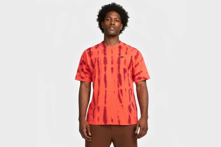 Apparel * | Nike Sportswear Premium Essentials Men'S Tie-Dyed T-Shirt (Light Crimson)