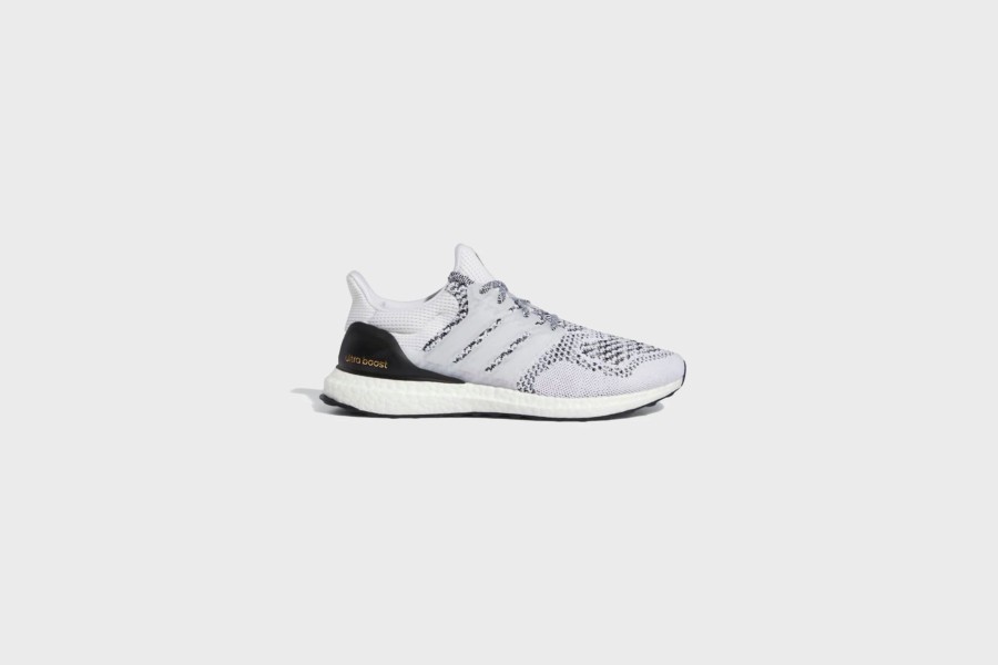 Sneakers * | Adidas Ultraboost 1.0 Dna (Cloud White/Cloud White/Core Black)