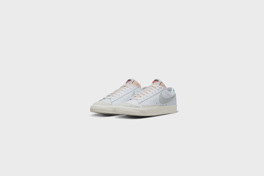 Sneakers * | Nike Blazer Low '77 Vntg (White/Grey Fog-Light Menta)