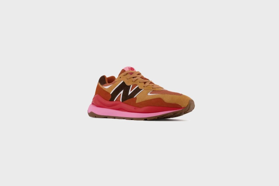 Sneakers * | New Balance M5740Bp (Brown/Red/Pink)