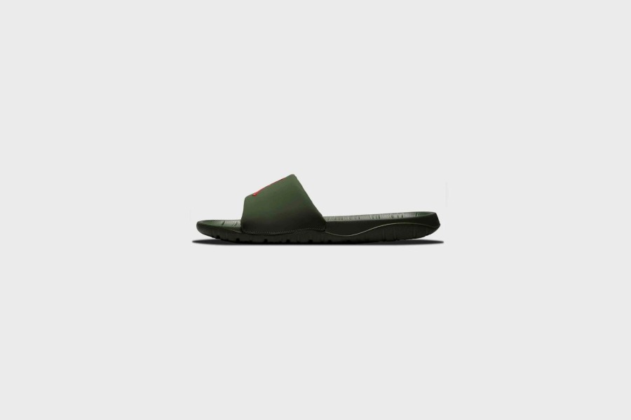 Sneakers * | Jordan Breaker Slide Bbbs (Carbon Green/University Red)