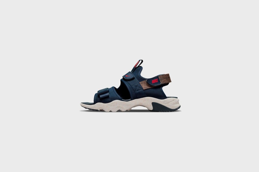 Sneakers * | Nike Canyon Sandal Na (Armory Navy/Chile Red)