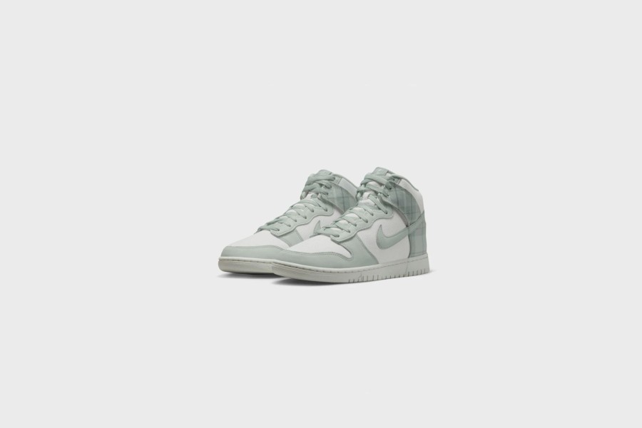 Sneakers * | Nike Dunk Hi Retro Se (Summit White/Light Silver)